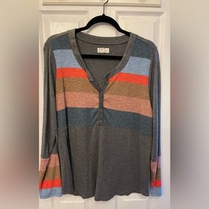 Maurice’s Women’s Long Sleeve Henley, size 1X